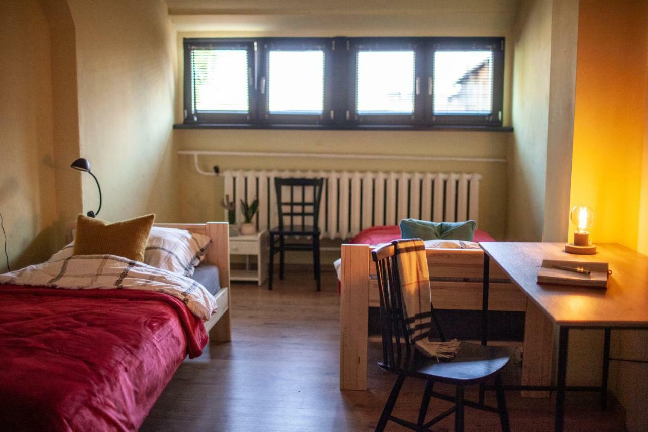 Pokoje Goscinne "Przy Rynku" Hlivice Exteriér fotografie